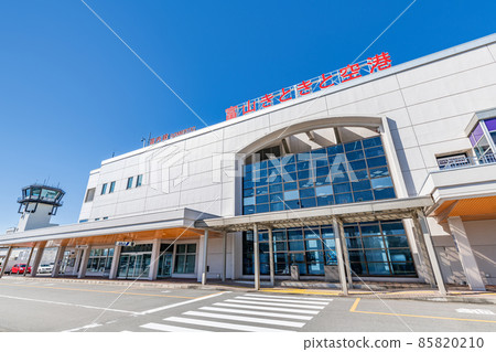 Toyama City, Toyama Prefecture, Toyama Airport (Toyama Kitokito Airport) in fine weather Toyama City, Toyama Prefecture, Toyama Airport (Toyama Kitokito Airport) in fine weather 85820210
