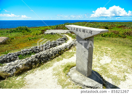 The southernmost monument of Japan 85821267