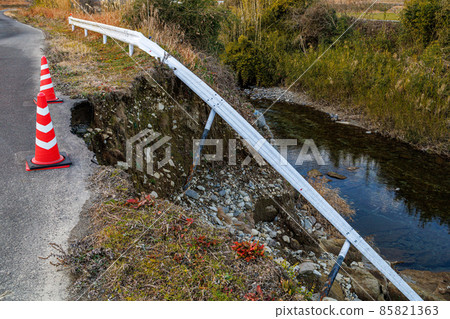 Road collapse site Road collapse site 85821363