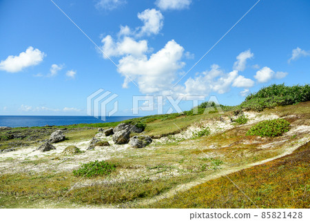 A beautiful view of Takanazaki, Hateruma Island 85821428