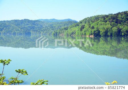 鏡面美麗的桂澤湖 鏡面美麗的桂澤湖 85821774