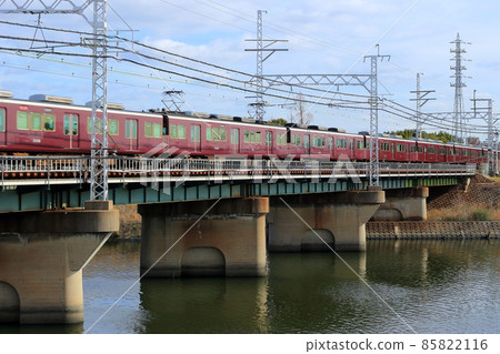 Hankyu Railway Kobe Line 85822116