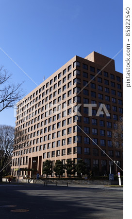 包含名古屋地方法院和名古屋地方法院的建築物（名古屋地方法院聯合政府大樓） 85822540