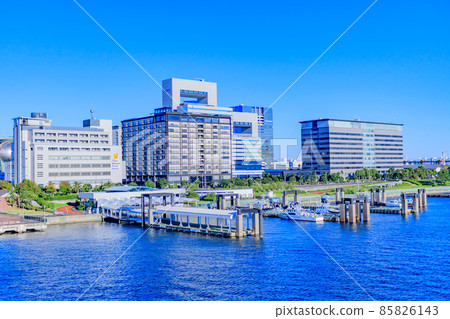 [東京都市風景] 東京國際郵輪碼頭的台場都市風景 85826143