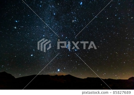 Orion and the starry sky of Mt. Tokachi 85827689