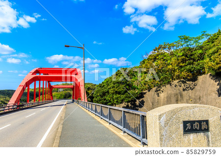 Manzeki Bridge [Tsushima City, Nagasaki Prefecture] 85829759