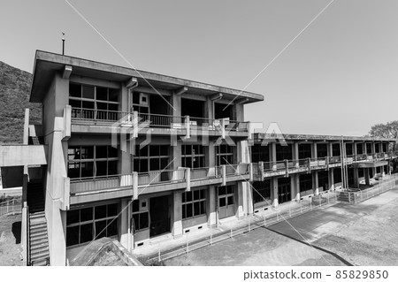 Former Ono Kiba Elementary School Damaged School Building Monochrome [Shimabara City, Nagasaki Prefecture] 85829850