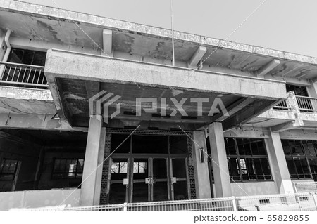 Former Ono Kiba Elementary School Damaged School Building Monochrome [Shimabara City, Nagasaki Prefecture] 85829855