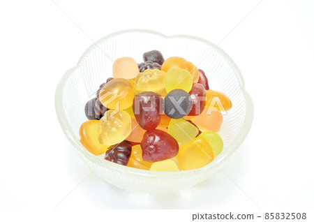 Fruit gummy 85832508