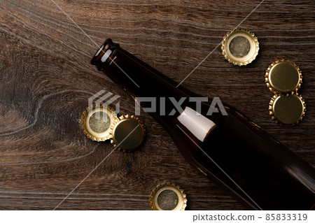 空啤酒瓶 85833319