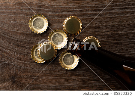 空啤酒瓶 85833320