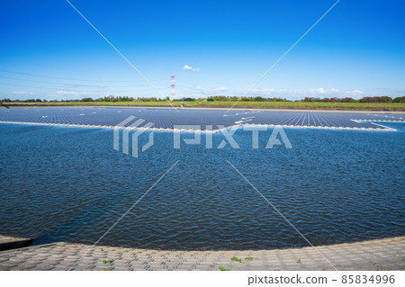 超級太陽能電池板發電 太陽能發電系統 Umenoki Koro Reservoir Kawajima Town 85834996