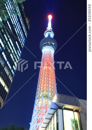 Tokyo Sky Tree and East Tower (from Oshiage Station side) Tokyo Sky Tree and East Tower (from Oshiage Station side) 85836048