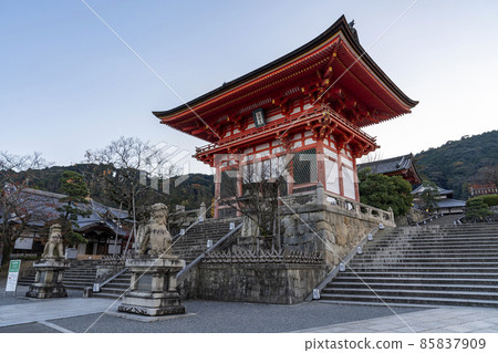 [Kyoto] Scenery of Kiyomizudera Temple 85837909