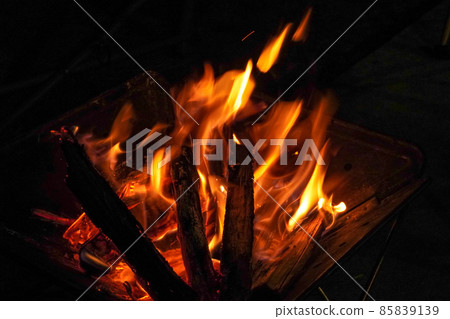 Firewood that burns with a beautiful flame 85839139