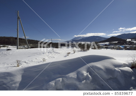 Snowy Tsumagoi, overlooking Mt. Asama 85839677