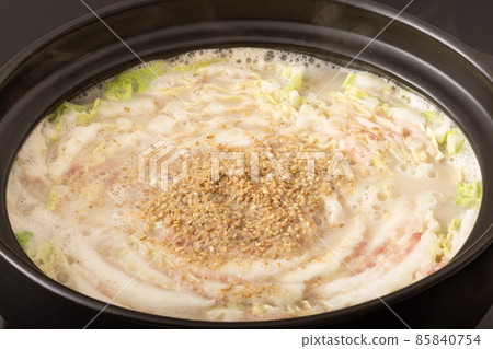 Millefeuille 豬肉大白菜豆漿鍋 Millefeuille 豬肉大白菜豆漿鍋 85840754