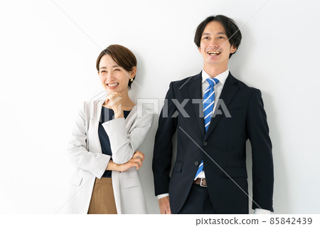 中商女男 85842439