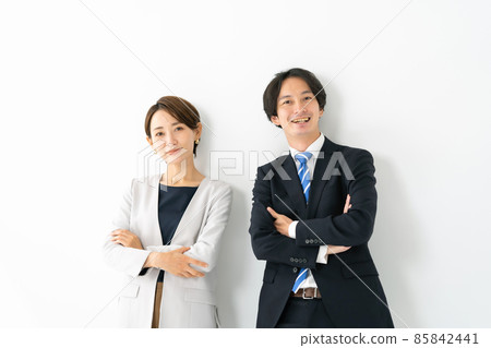 中商女男 85842441