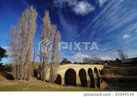 Winter riverside near Richmond bridge in Tasmania Australia Winter riverside near Richmond bridge in Tasmania Australia 85844539