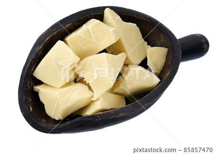 scoop of white chocolate chunks 85857470