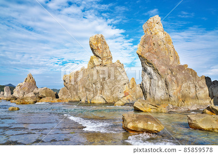 [Hashiganiwa] Kujino River, Kushimoto Town, Higashimuro District, Wakayama Prefecture 85859578