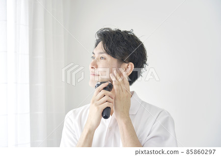 Male electric shaver 85860297