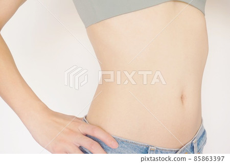 Female constriction and right hand Female constriction and right hand 85863397