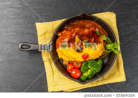 Hamburger steak to cook at home 85864389