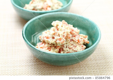 White background of carrots 85864796