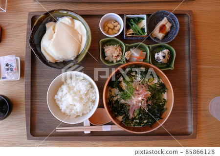成掛豆腐冷湯套餐 成掛豆腐冷湯套餐 85866128