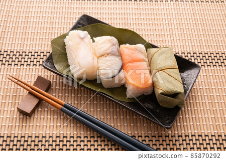 Persimmon leaf sushi Persimmon leaf sushi 85870292
