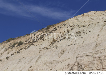 Mountain View on the Island 85871736