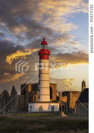 Saint-Mathieu Lighthouse, Pointe Saint-Mathieu in Plougonvelin, Finistere, France Saint-Mathieu Lighthouse, Pointe Saint-Mathieu in Plougonvelin, Finistere, France 85873192