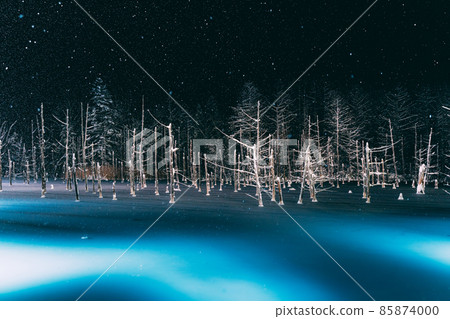北海道冬季藍池 北海道冬季藍池 85874000
