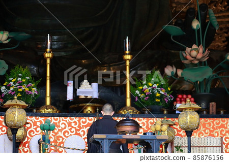 Todaiji monk 85876156