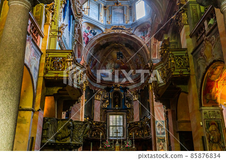 Basilica di Orta, Orta san Giulio, italy Basilica di Orta, Orta san Giulio, italy 85876834