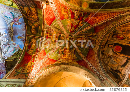 Basilica di Orta, Orta san Giulio, italy Basilica di Orta, Orta san Giulio, italy 85876835