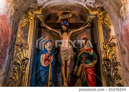 Basilica di Orta, Orta san Giulio, italy Basilica di Orta, Orta san Giulio, italy 85876844
