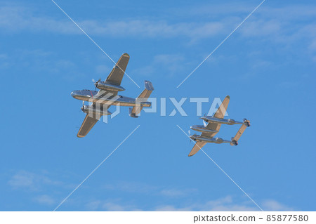 B-25J Mitchell & P-38L Lightning formation flight 85877580