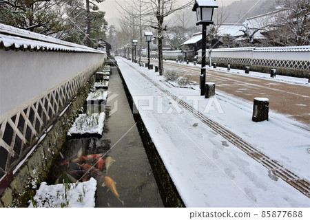 小京都津和野遠町通的雪景 85877688