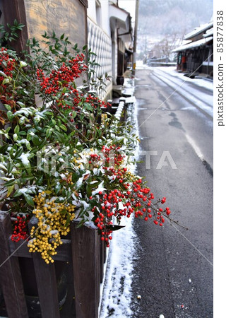 小京都津和野遠町通的雪景 85877838