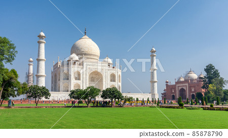 Taj Mahal mausoleum in Agra, Uttar Pradesh, India 85878790