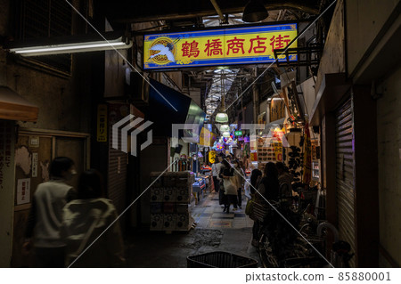 Osaka's deep spot Tsuruhashi shopping street 85880001