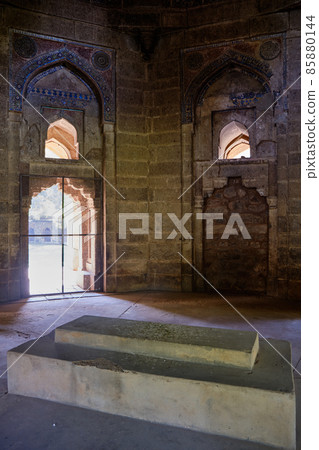 Tomb of Sikandar Lodi in Lodhi Gardens in New Delhi, India 85880144