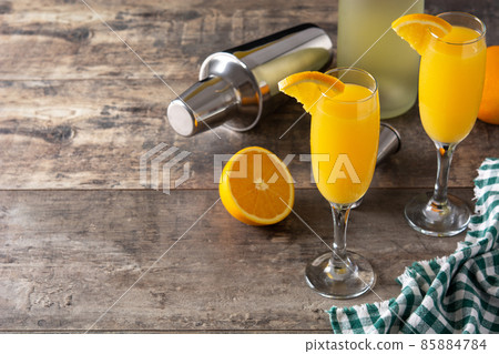 Orange mimosa cocktail Orange mimosa cocktail 85884784