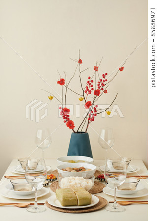 Lunar New Year Dinner Table 85886971