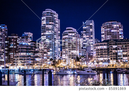 Night view of a high-rise condominium in downtown Vancouver (Canada) Night view of a high-rise condominium in downtown Vancouver (Canada) 85891869