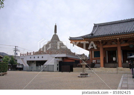 Mibudera Temple, a temple related to the Kyoto Shinsengumi 85892425