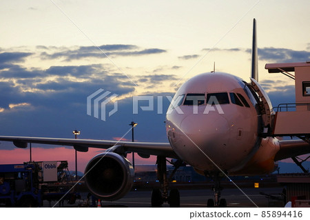 Jet refueling 85894416